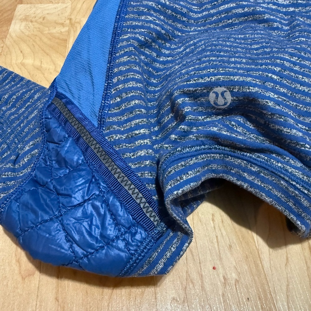 Lululemon Athletica Blue and Gray Striped Top Size L - Picture 3 of 15
